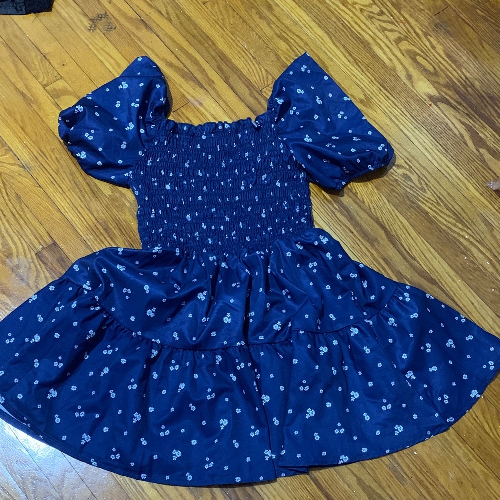 Smocked Puff Sleeve Navy Floral womenDress